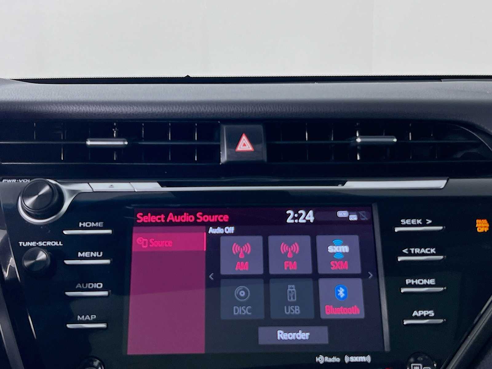 2020 Toyota Camry XSE - Photo 14