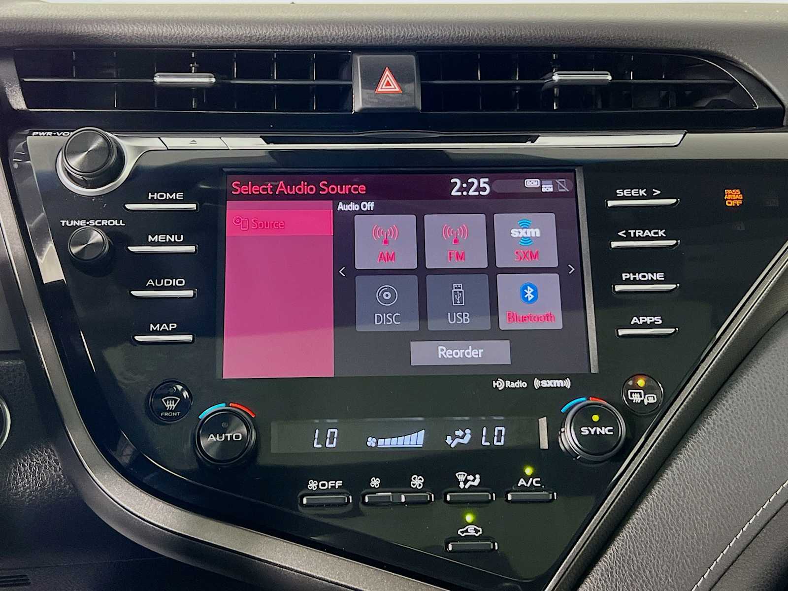 2020 Toyota Camry XSE - Photo 15