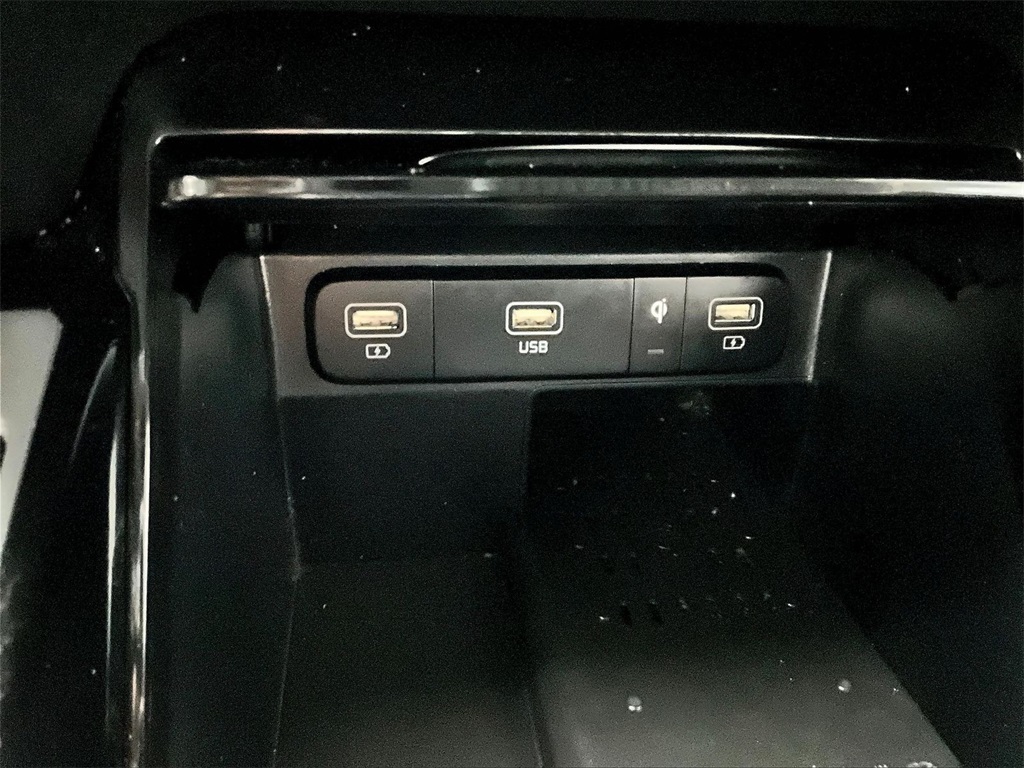 2021 Kia Sorento SX - Photo 27
