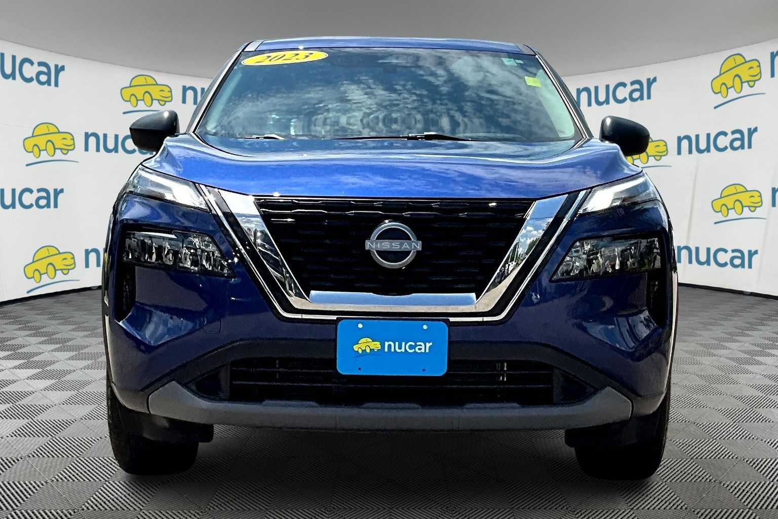 2023 Nissan Rogue S - Photo 2