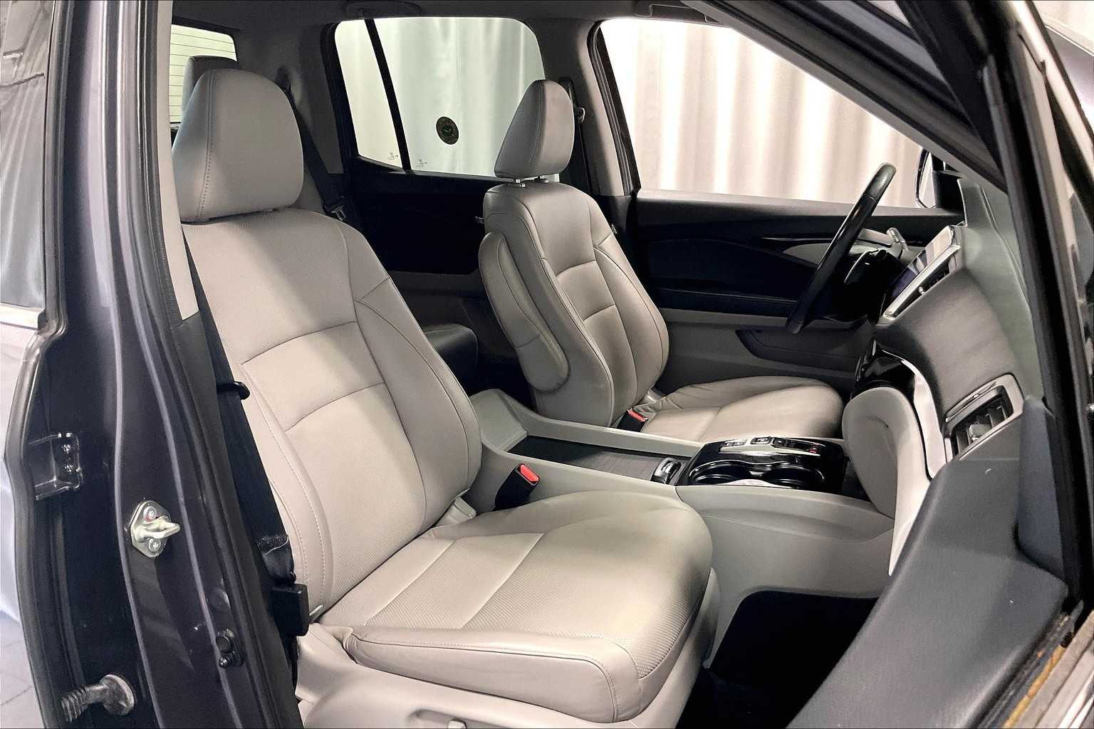 2020 Honda Ridgeline RTL-E - Photo 11