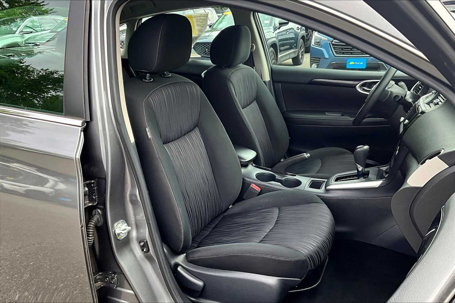 2019 Nissan Sentra SV - Photo 11