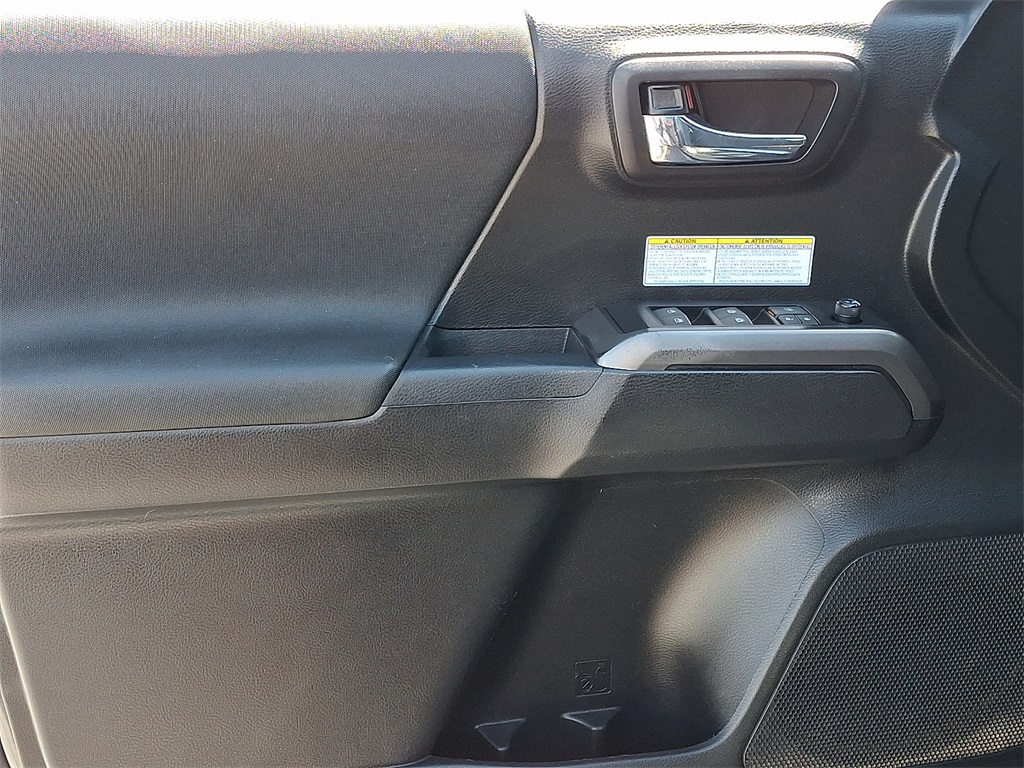 2019 Toyota Tacoma TRD Off-Road - Photo 13