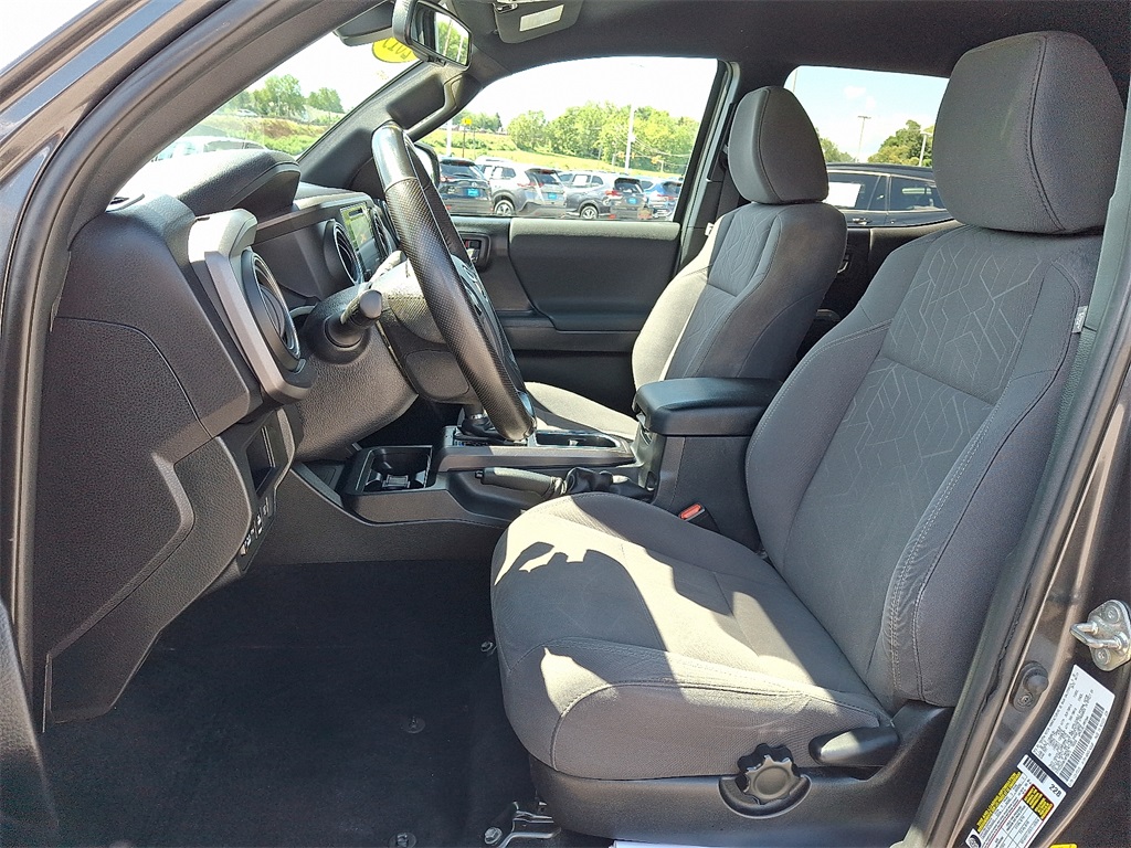 2019 Toyota Tacoma TRD Off-Road - Photo 14