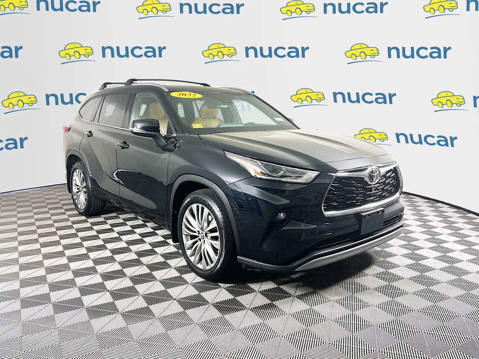 2022 Toyota Highlander Platinum