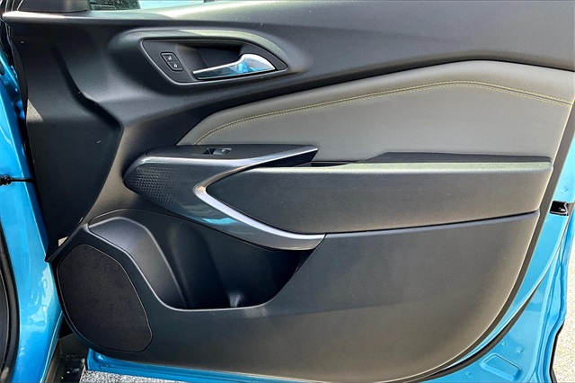 2025 Chevrolet Trax ACTIV - Photo 12