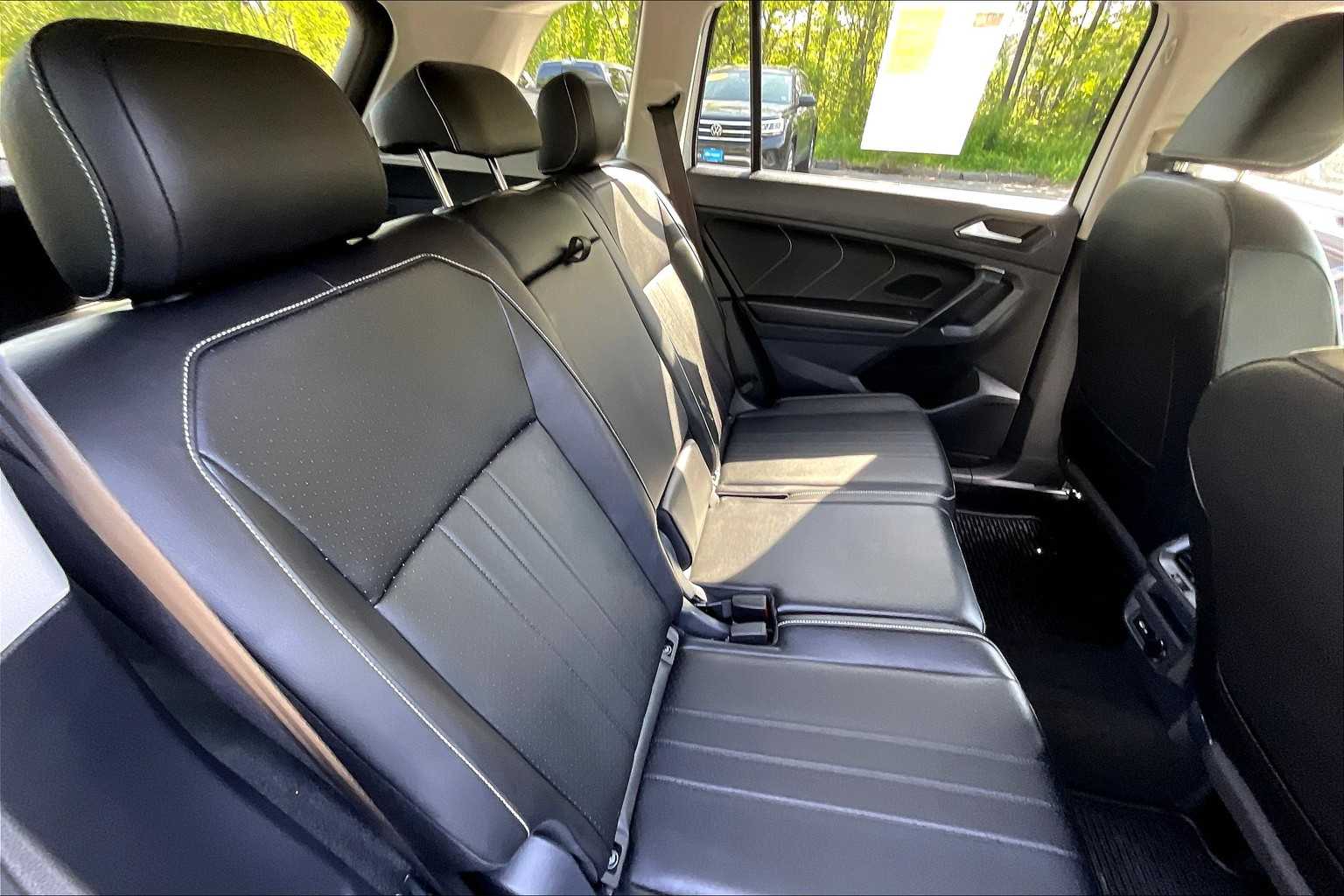 2024 Volkswagen Tiguan SE - Photo 16
