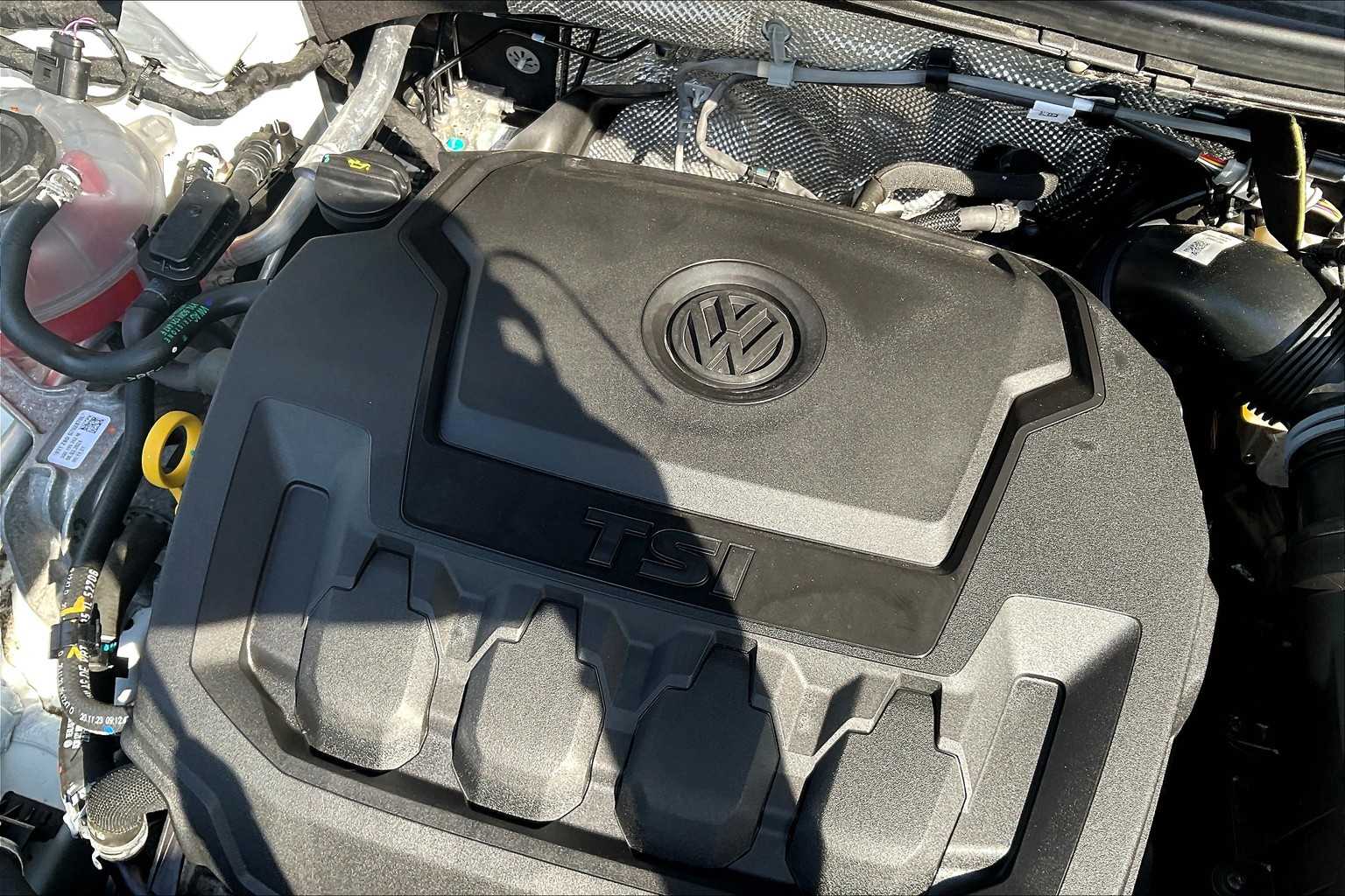 2024 Volkswagen Tiguan SE - Photo 34