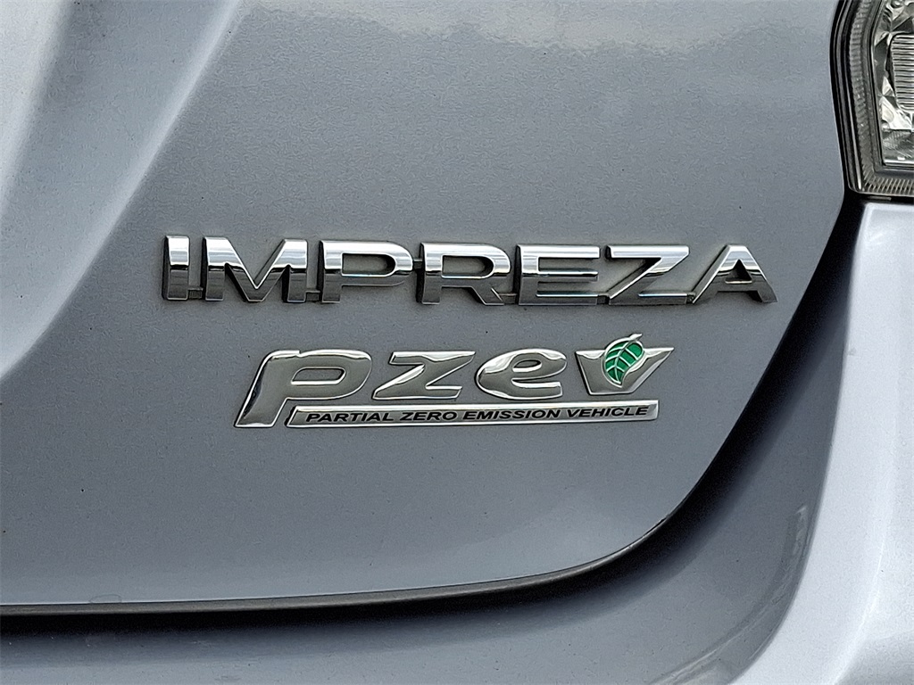2015 Subaru Impreza 2.0i Premium - Photo 10