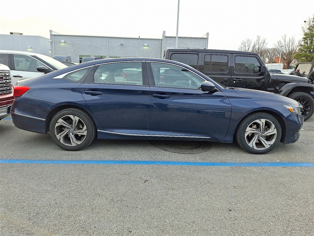 2019 Honda Accord EX - Photo 6