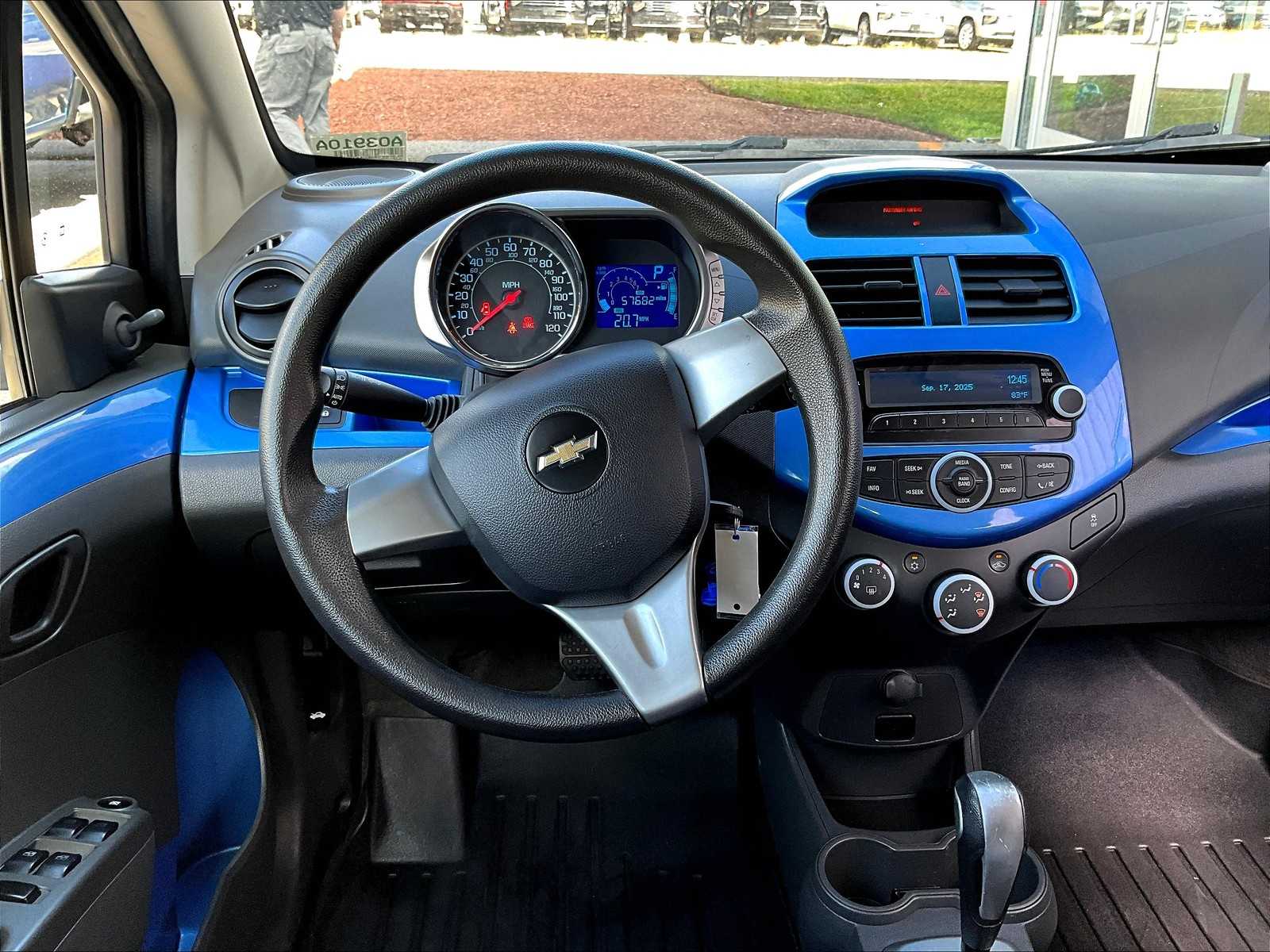 2014 Chevrolet Spark LS - Photo 17