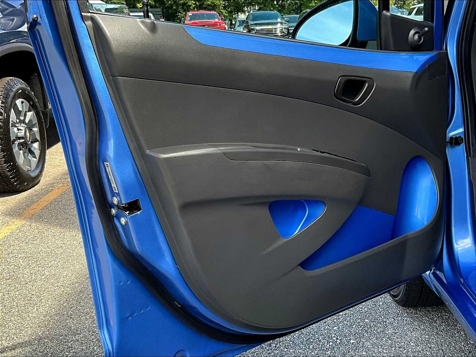 2014 Chevrolet Spark LS - Photo 9