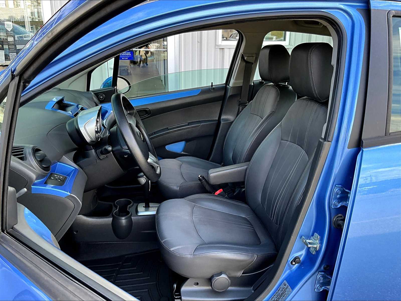 2014 Chevrolet Spark LS - Photo 10