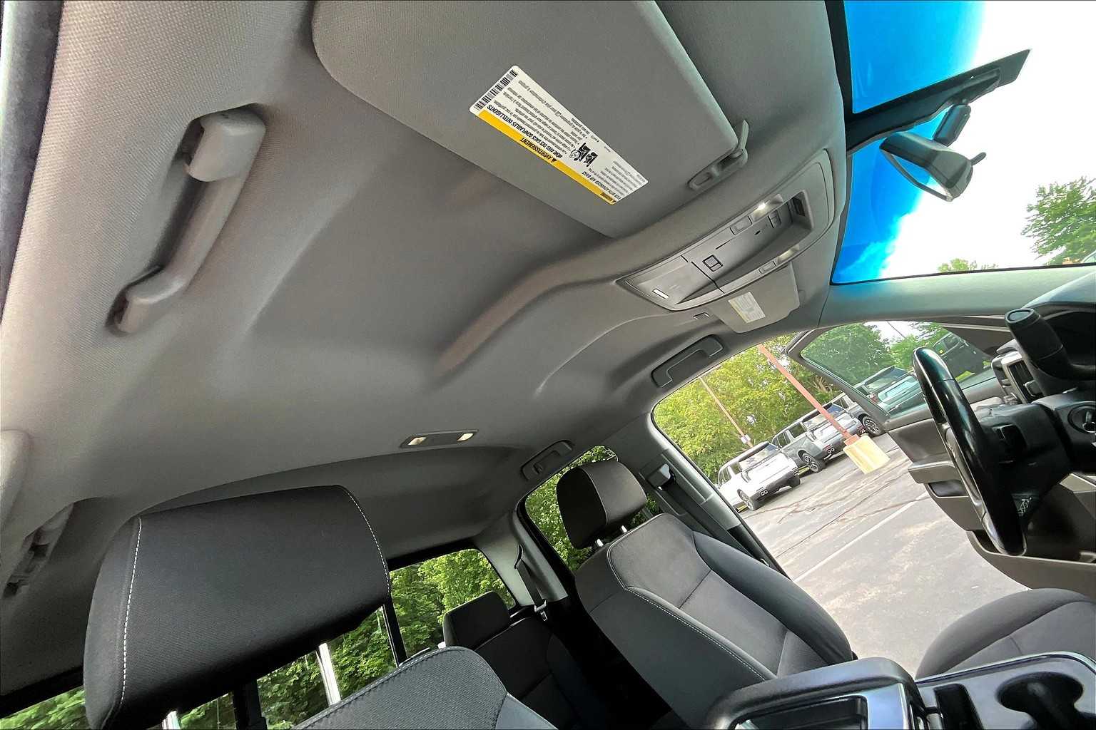 2018 Chevrolet Silverado 1500 LT - Photo 22