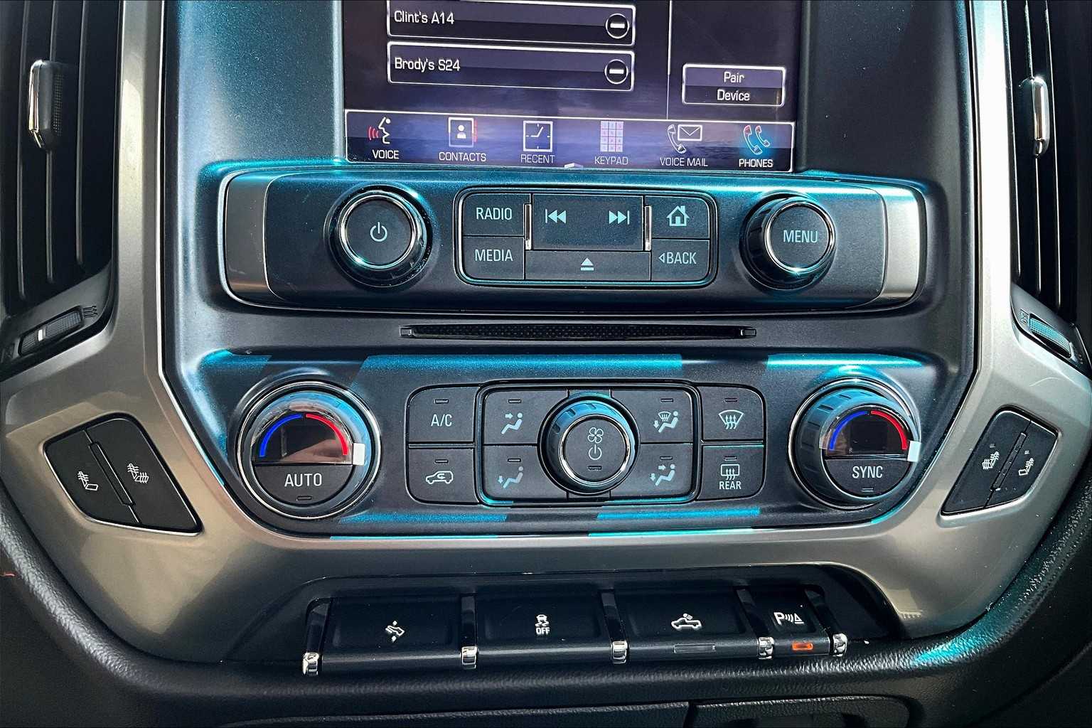 2018 Chevrolet Silverado 1500 LT - Photo 26
