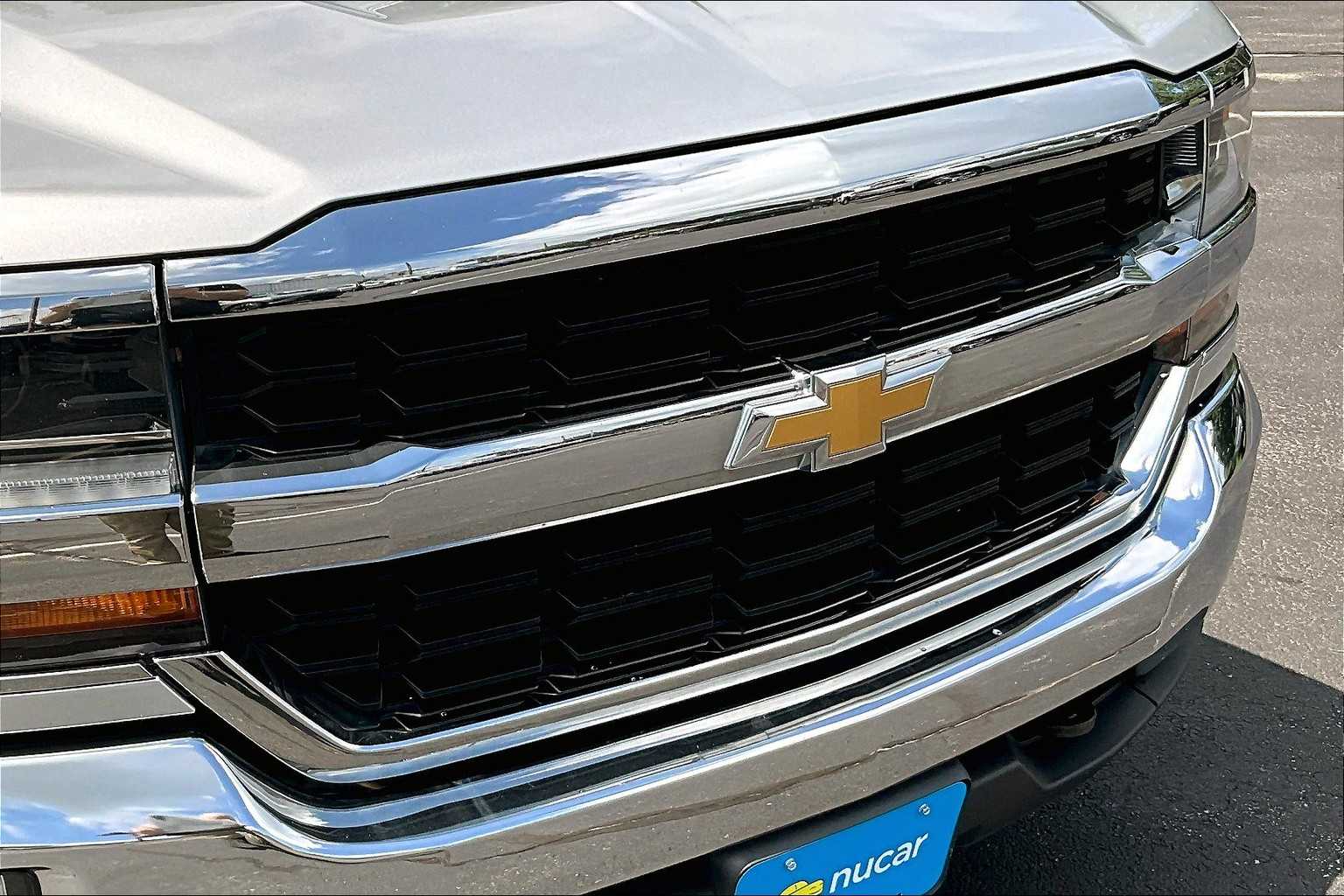 2018 Chevrolet Silverado 1500 LT - Photo 32