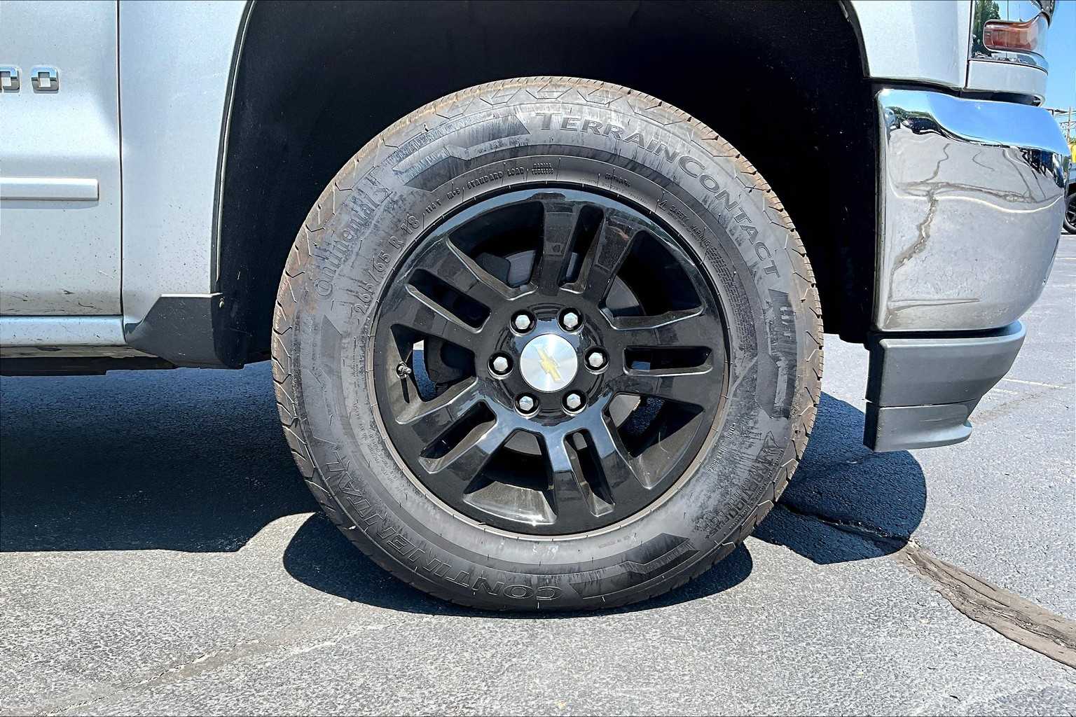 2018 Chevrolet Silverado 1500 LT - Photo 4
