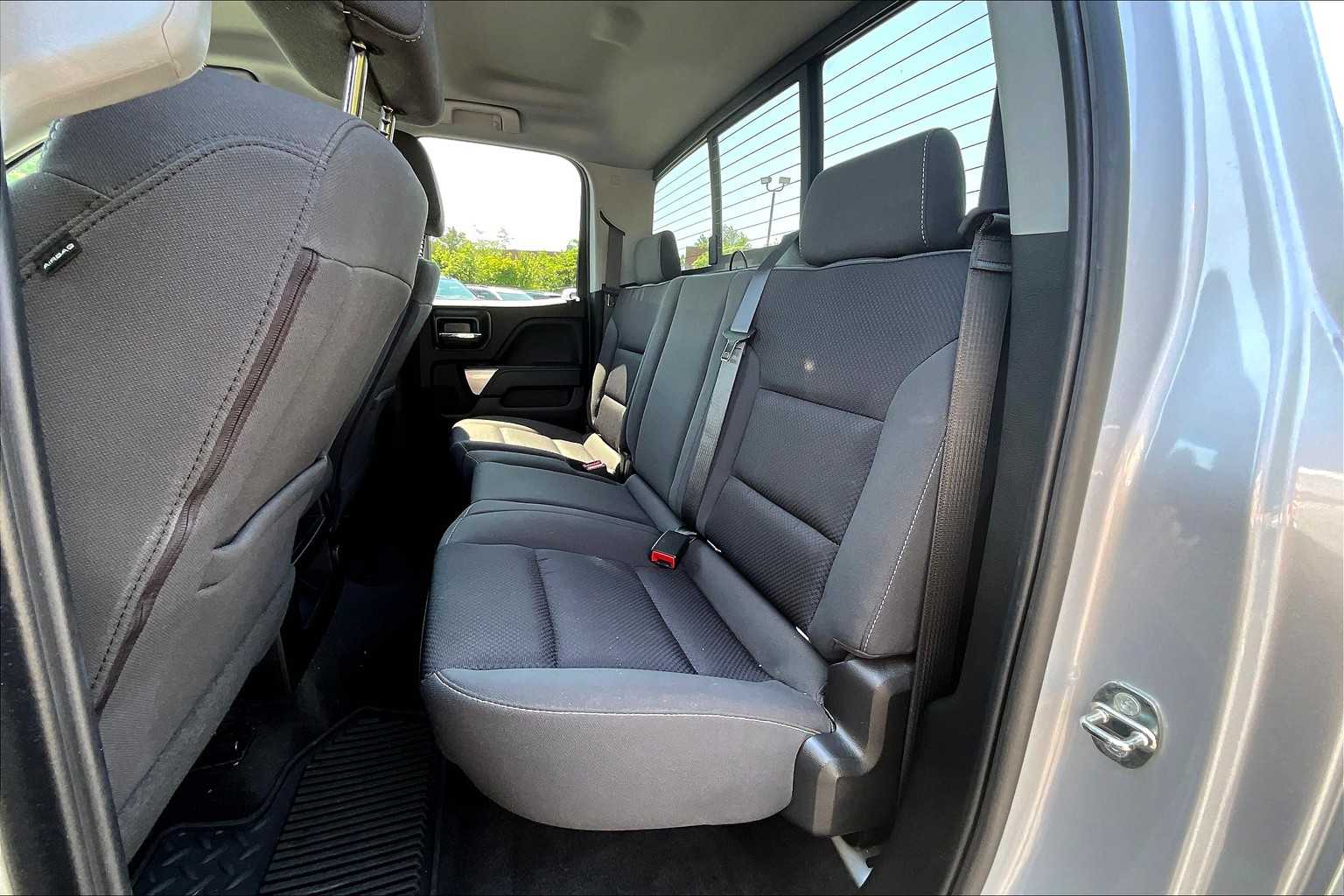 2018 Chevrolet Silverado 1500 LT - Photo 7