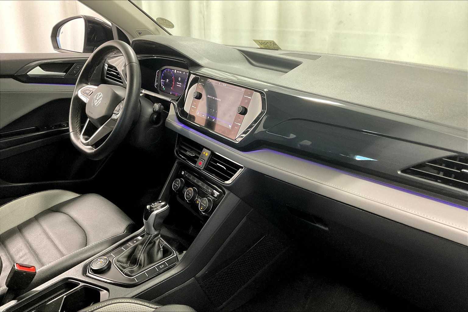 2022 Volkswagen Taos SEL - Photo 14