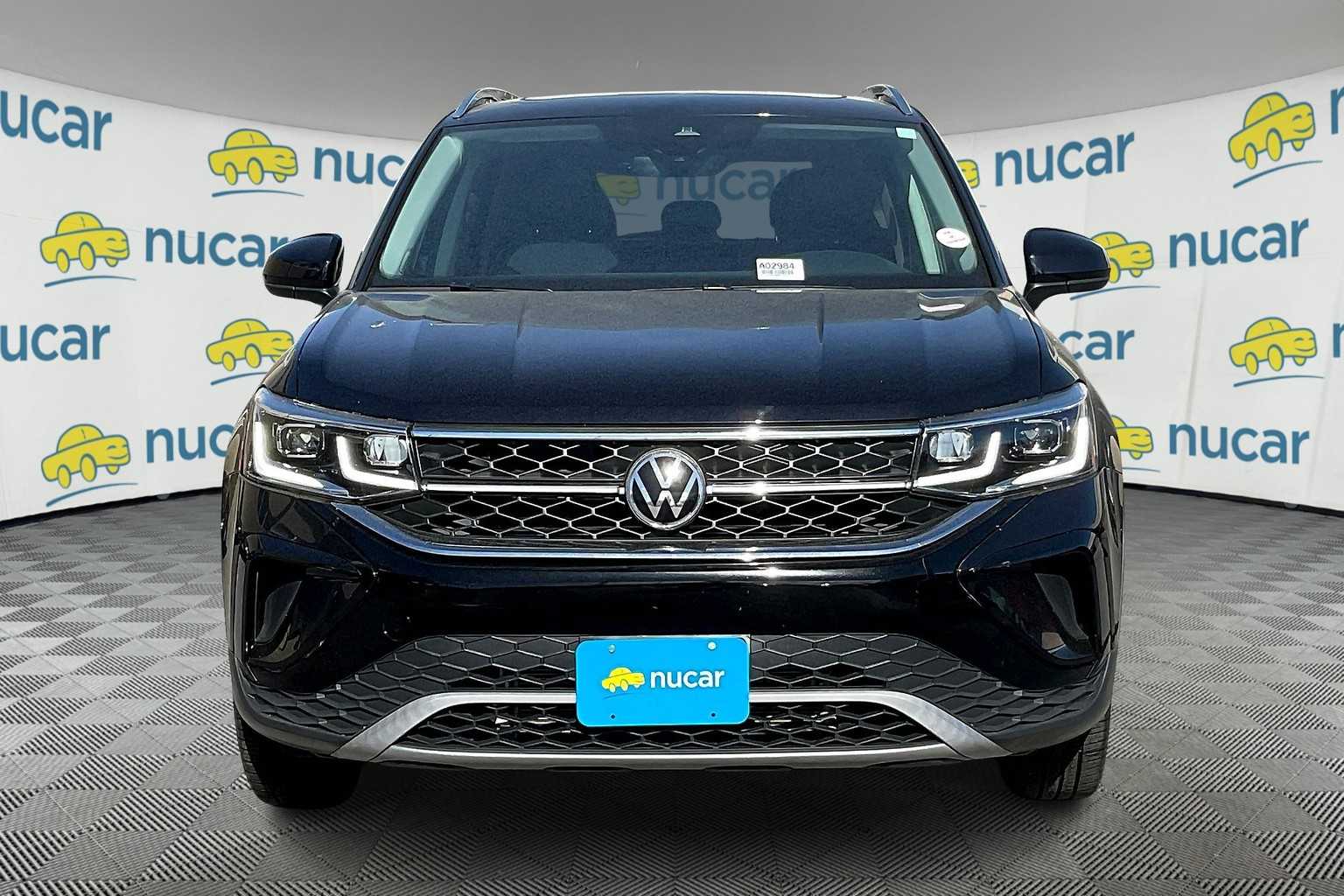 2022 Volkswagen Taos SEL - Photo 2