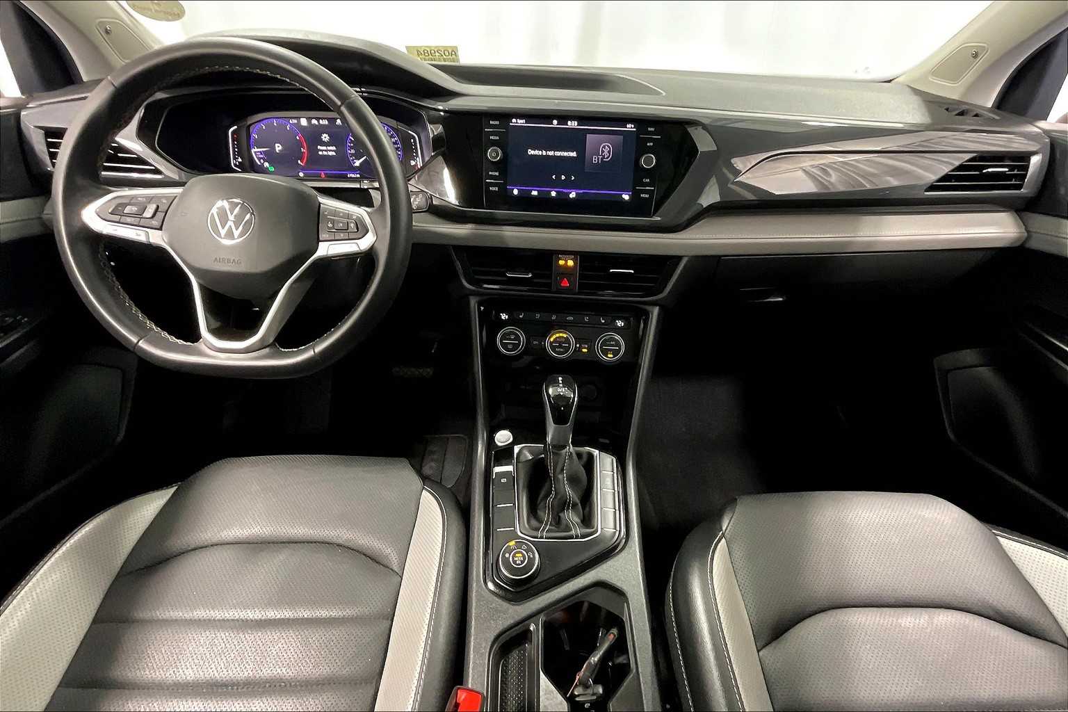 2022 Volkswagen Taos SEL - Photo 21