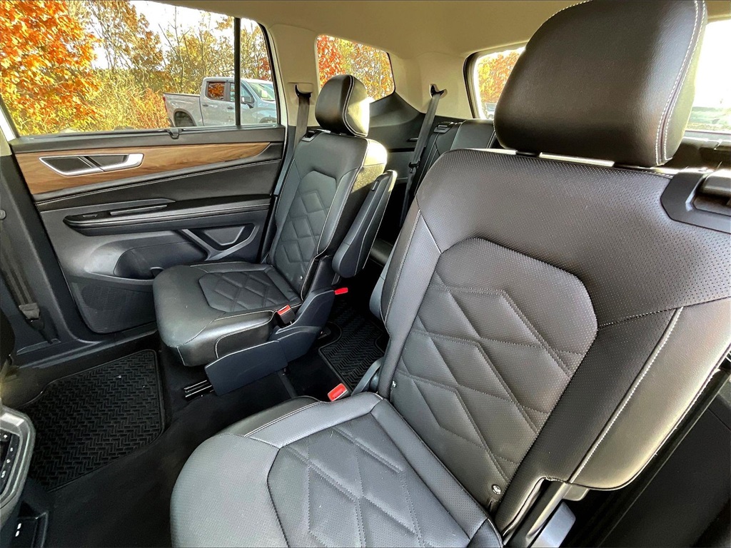 2024 Volkswagen Atlas 2.0T SE w/Technology - Photo 14