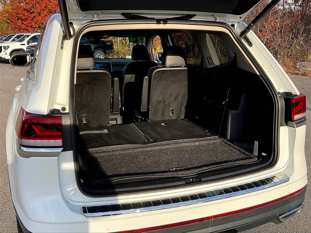 2024 Volkswagen Atlas 2.0T SE w/Technology - Photo 35