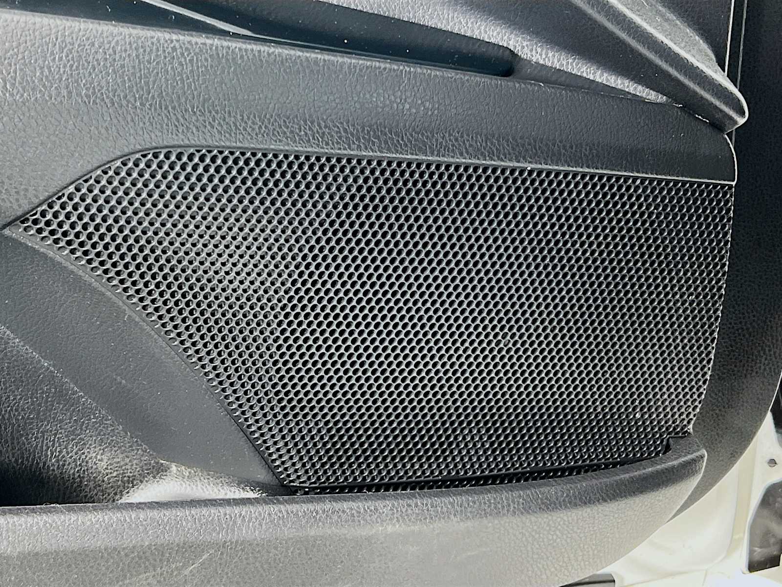 2020 Toyota Camry SE Nightshade - Photo 18