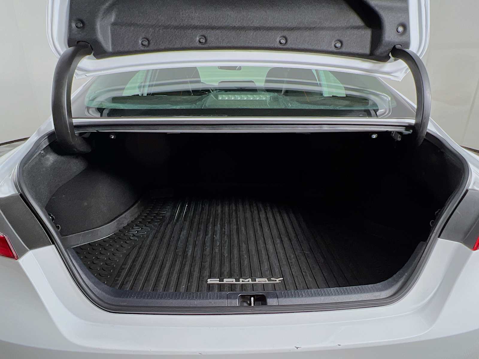 2020 Toyota Camry SE Nightshade - Photo 24