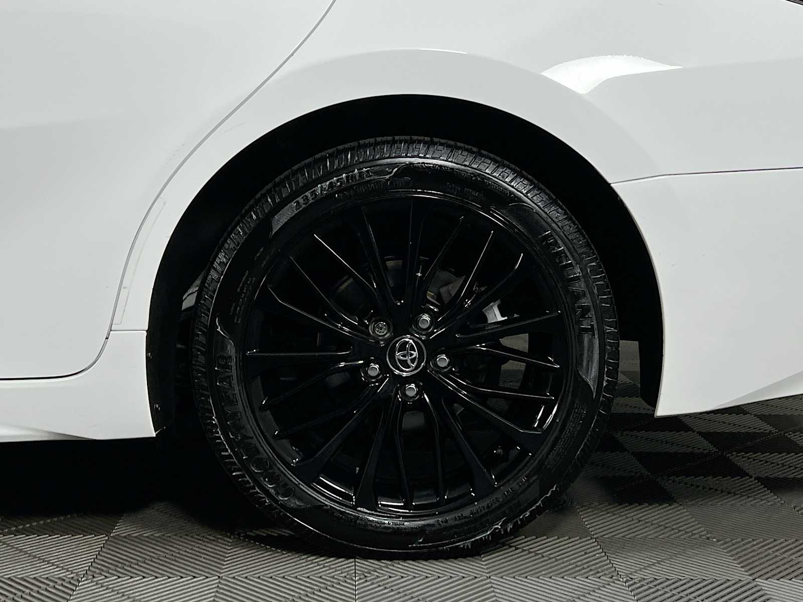2020 Toyota Camry SE Nightshade - Photo 29