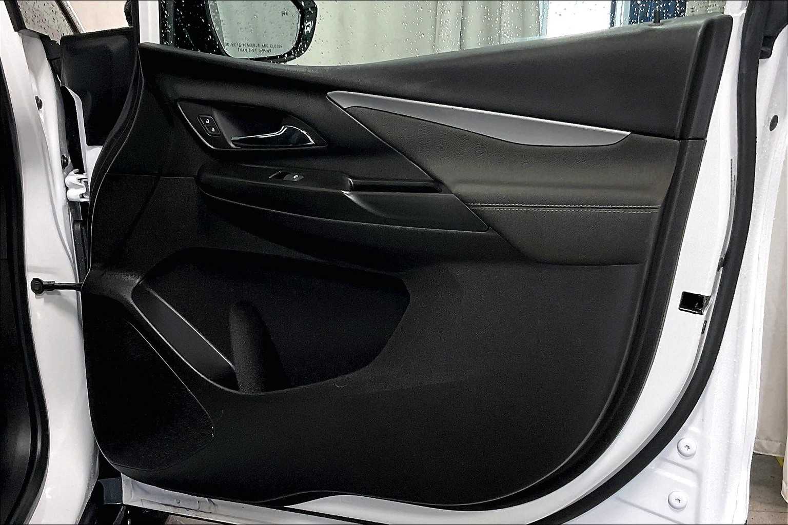 2023 Chevrolet Bolt EV 1LT - Photo 12