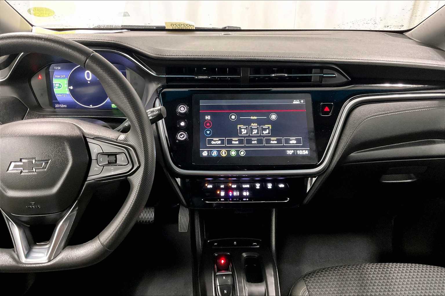 2023 Chevrolet Bolt EV 1LT - Photo 18