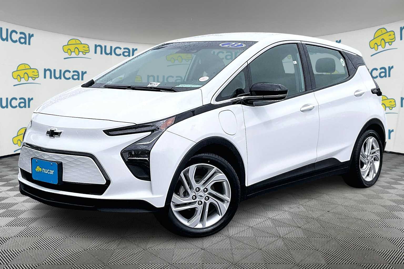 2023 Chevrolet Bolt EV 1LT - Photo 3