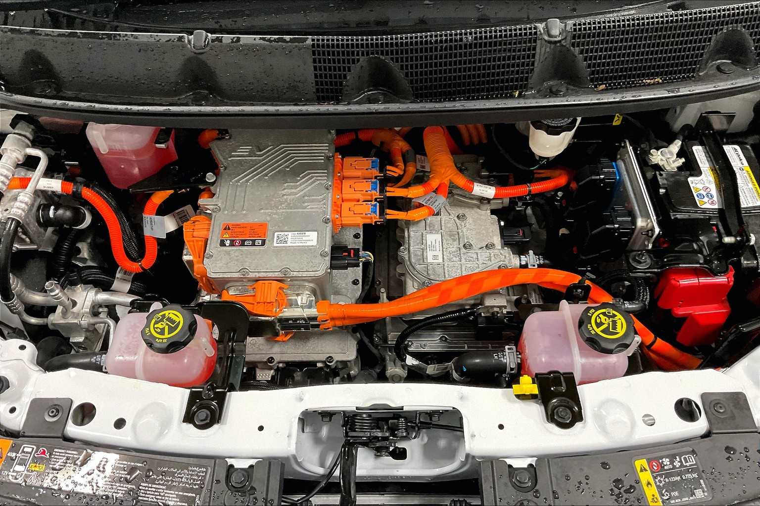 2023 Chevrolet Bolt EV 1LT - Photo 34