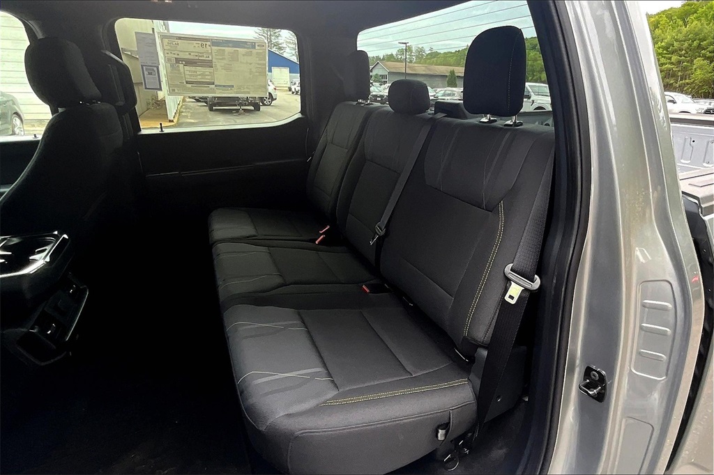 2025 Ford F-150 STX - Photo 11