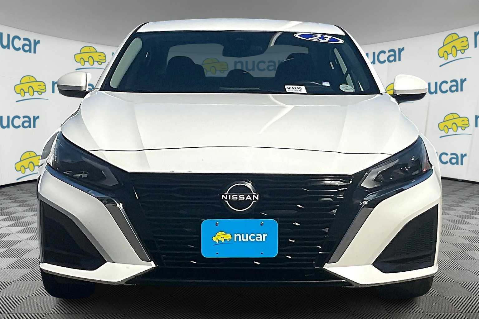2023 Nissan Altima 2.5 SV - Photo 2