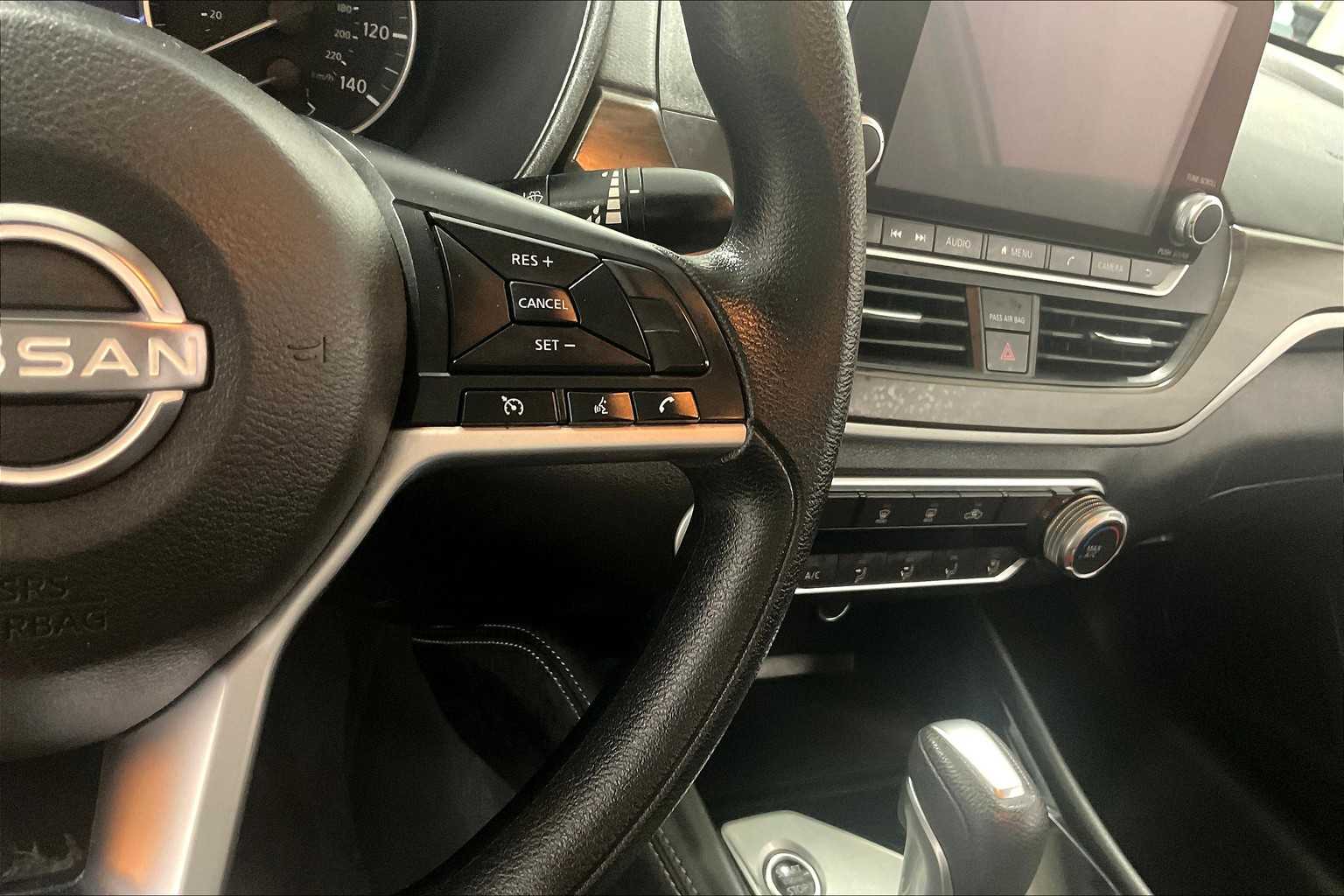 2023 Nissan Altima 2.5 SV - Photo 23