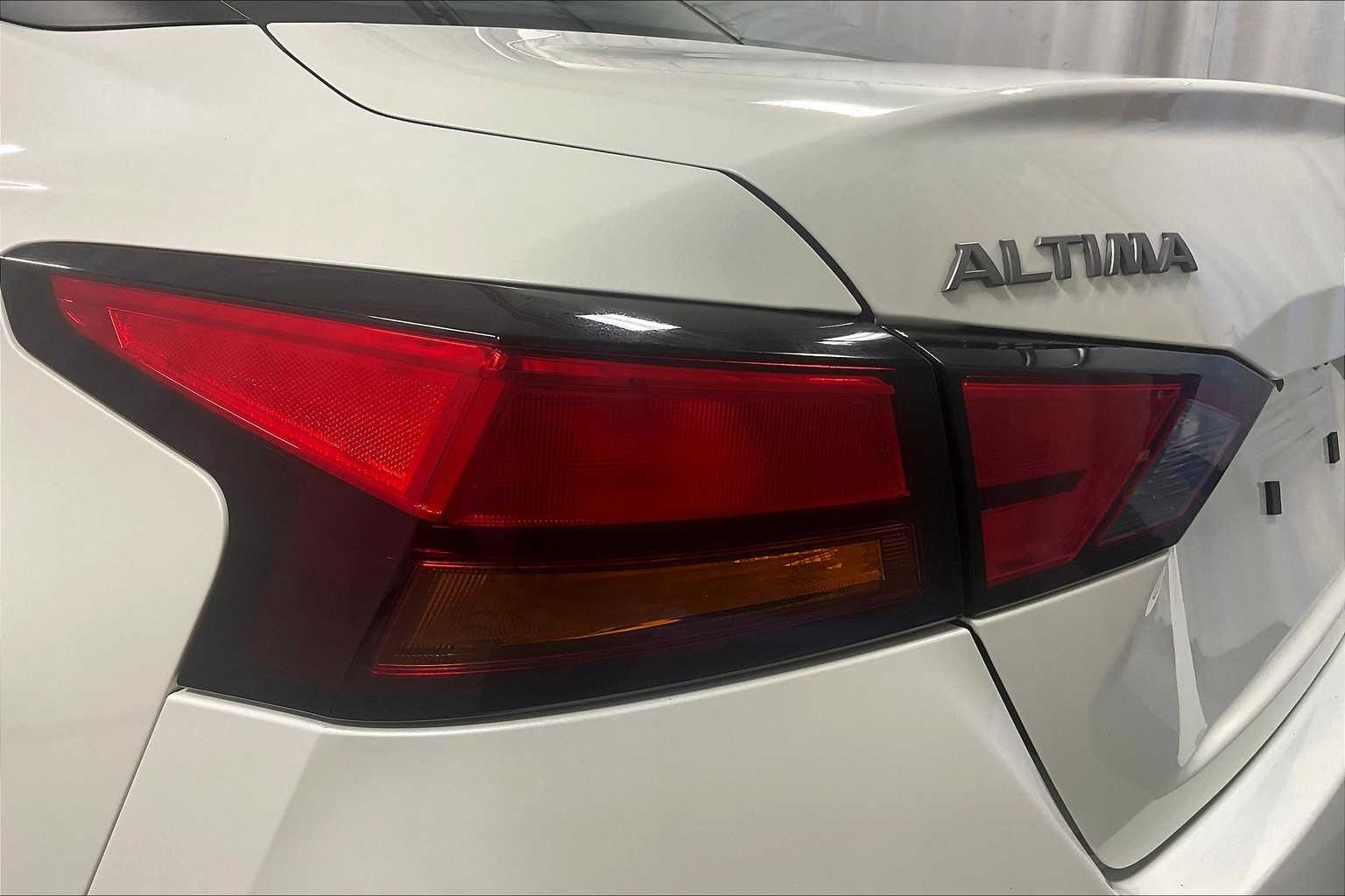 2023 Nissan Altima 2.5 SV - Photo 33