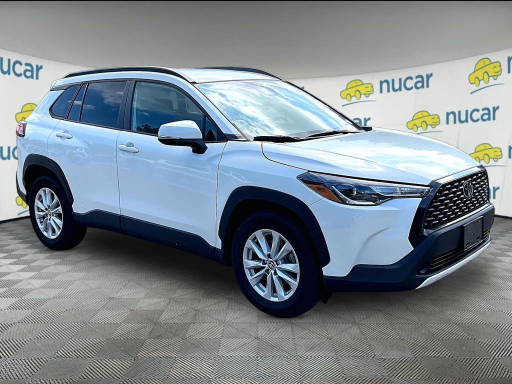 2023 Toyota Corolla Cross LE