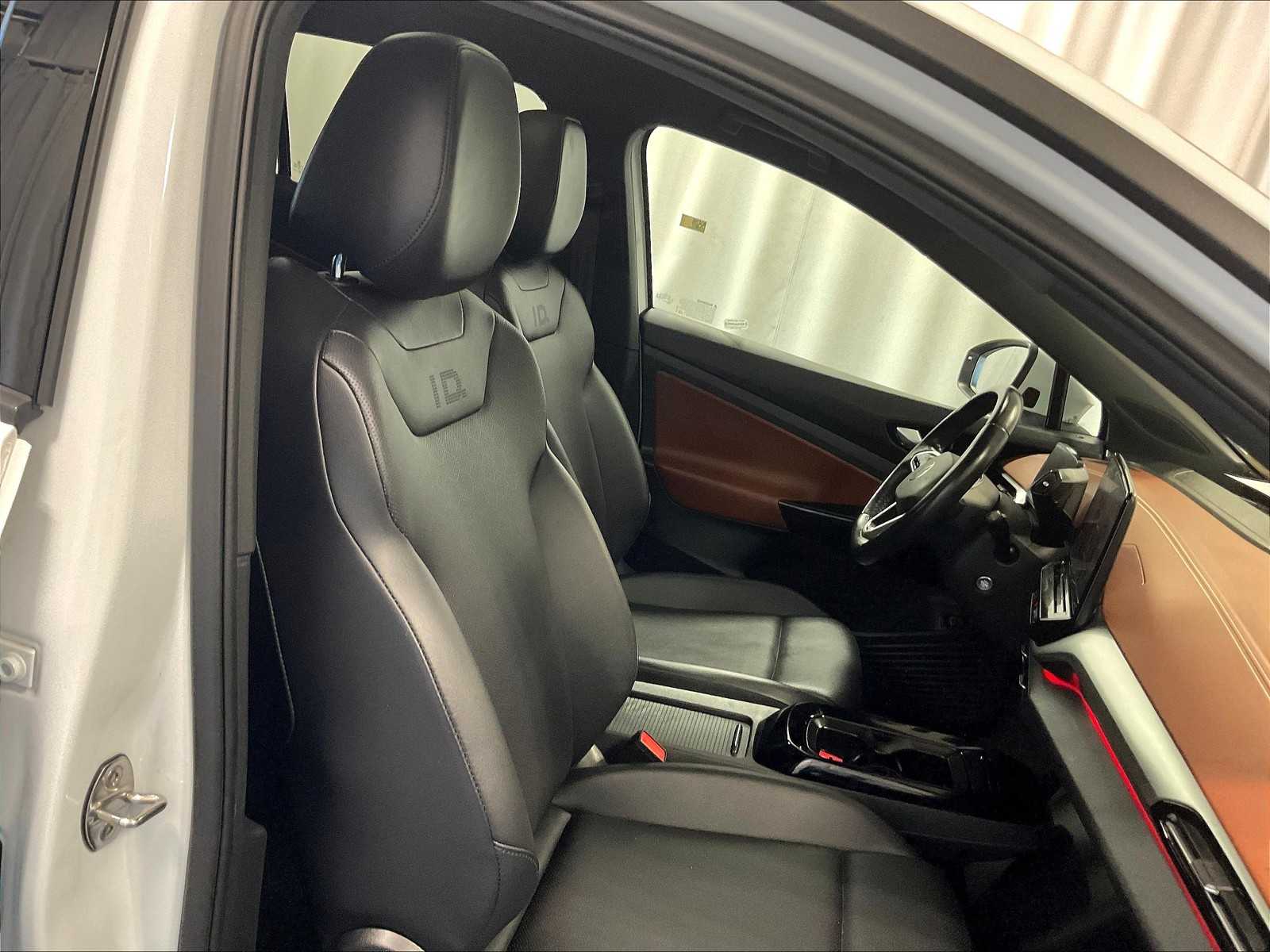 2021 Volkswagen ID.4 Pro S - Photo 11
