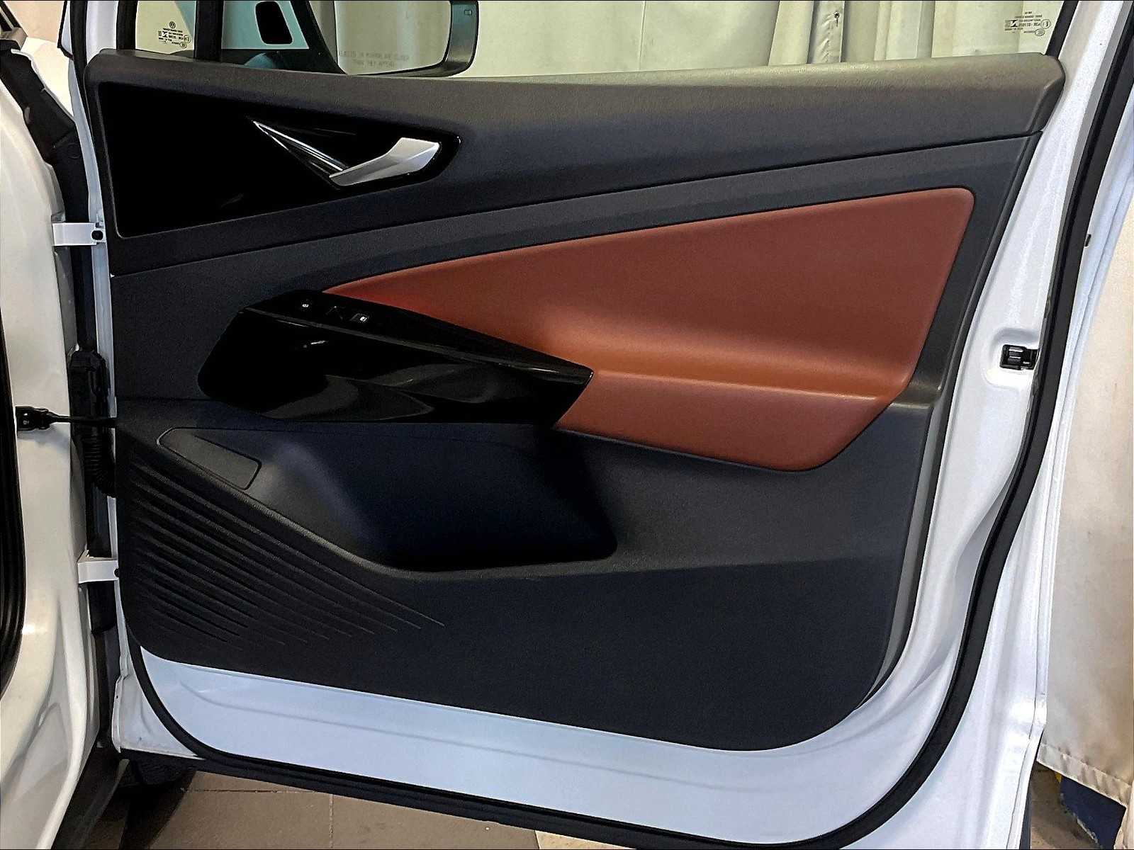 2021 Volkswagen ID.4 Pro S - Photo 12