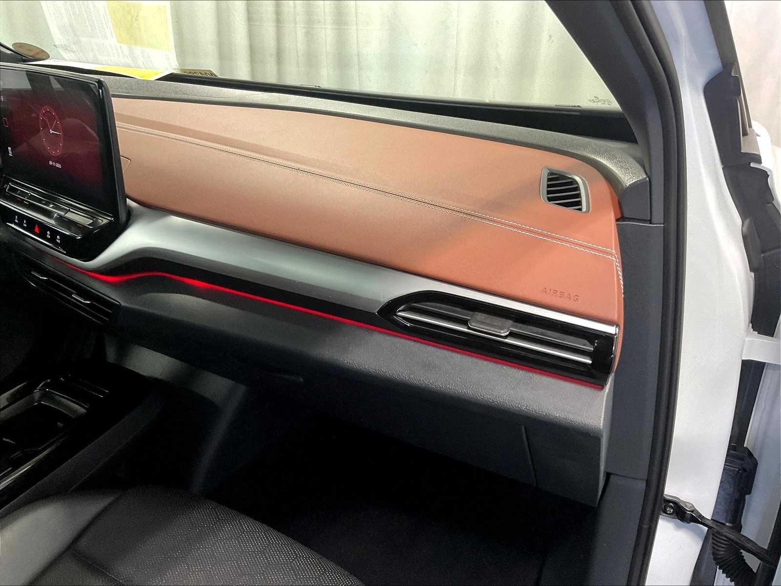 2021 Volkswagen ID.4 Pro S - Photo 13
