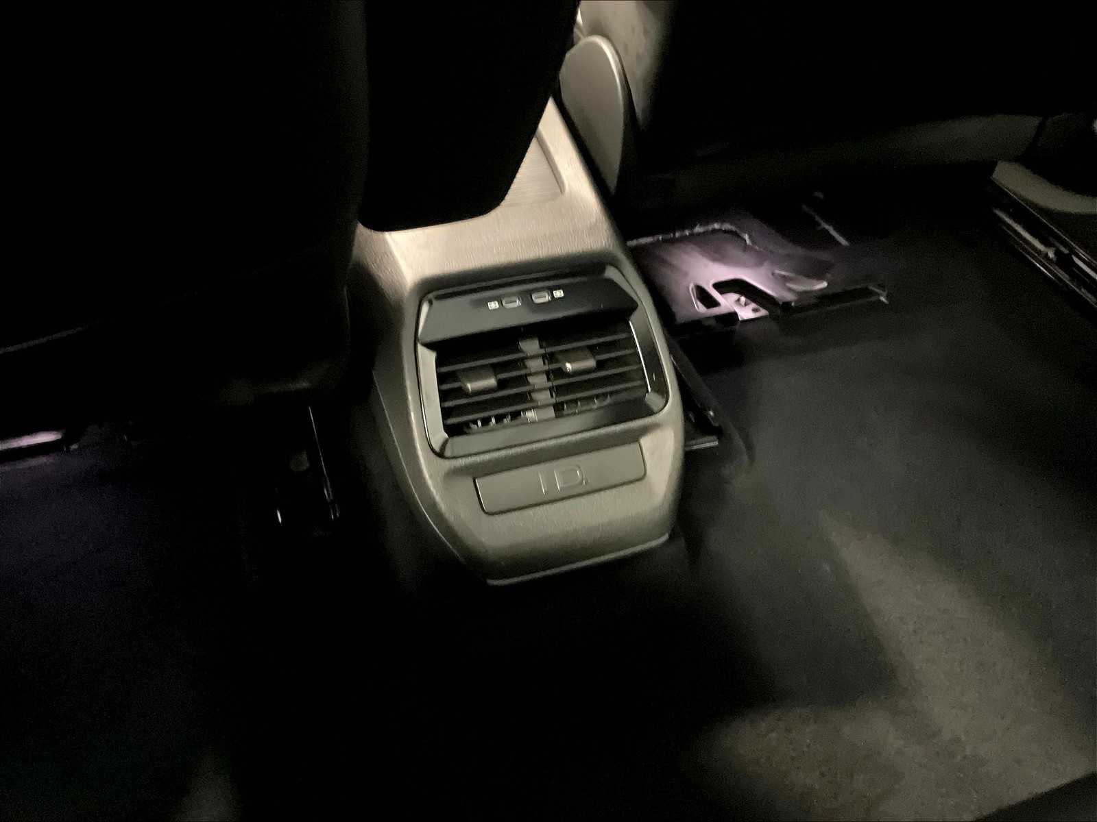2021 Volkswagen ID.4 Pro S - Photo 27