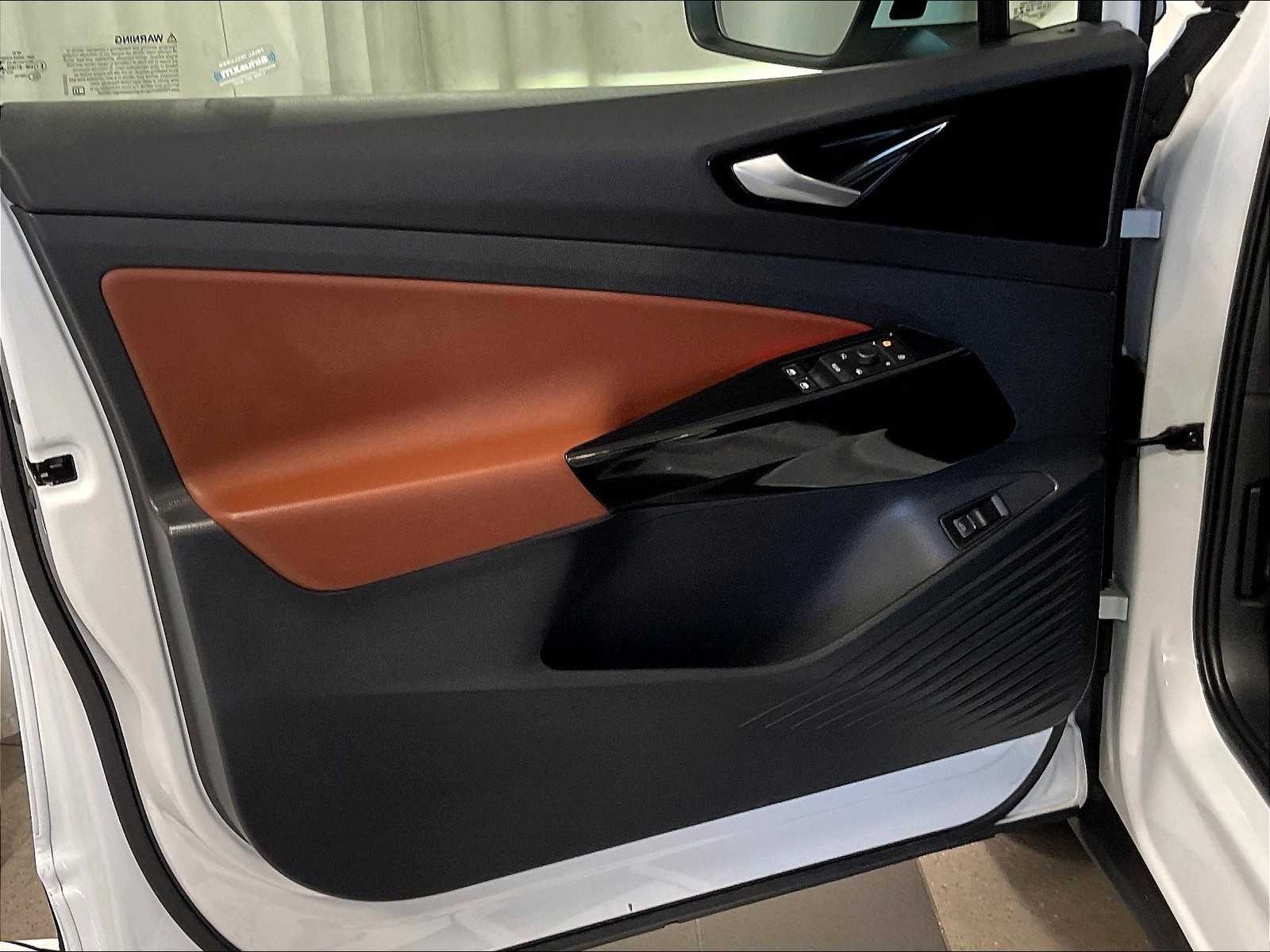 2021 Volkswagen ID.4 Pro S - Photo 9