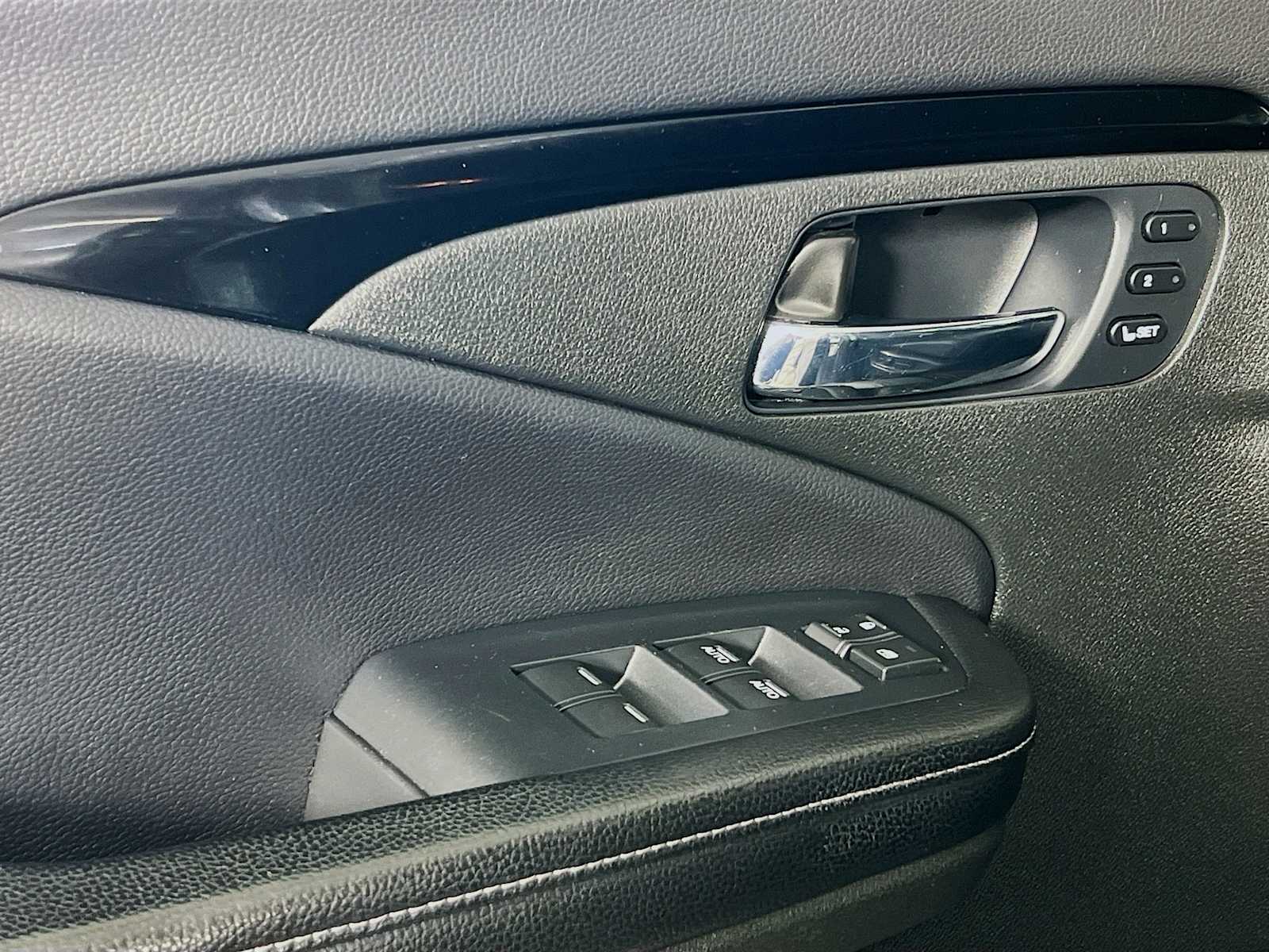 2020 Honda Ridgeline RTL-E - Photo 18