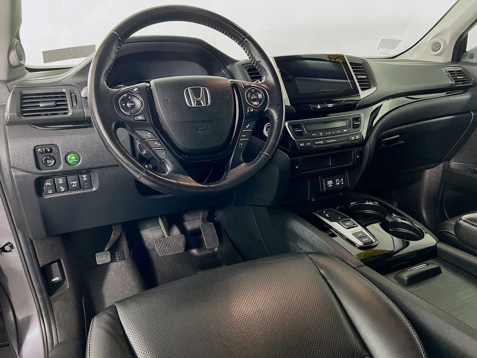2020 Honda Ridgeline RTL-E - Photo 9