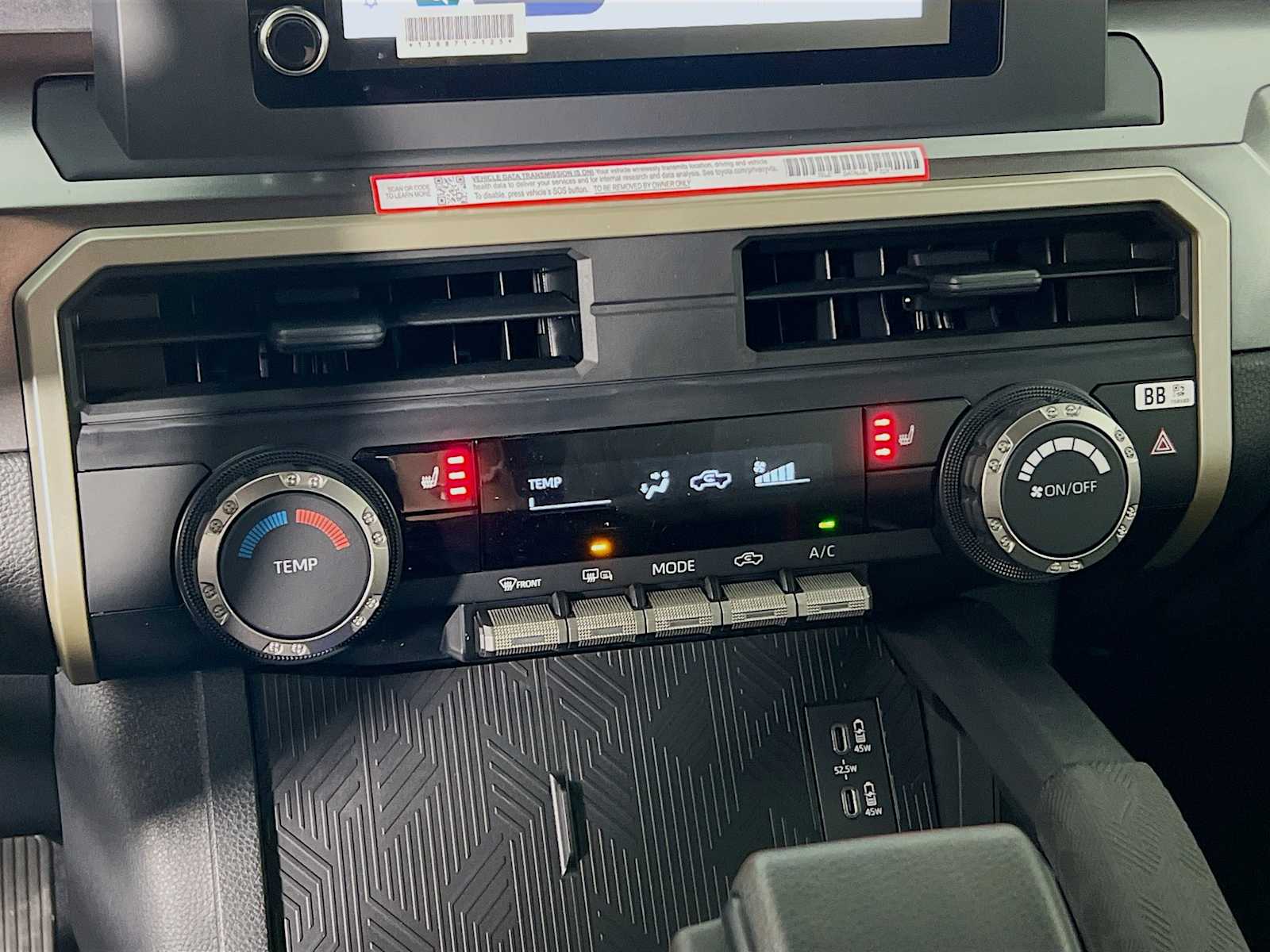 2025 Toyota Tacoma SR5 - Photo 10