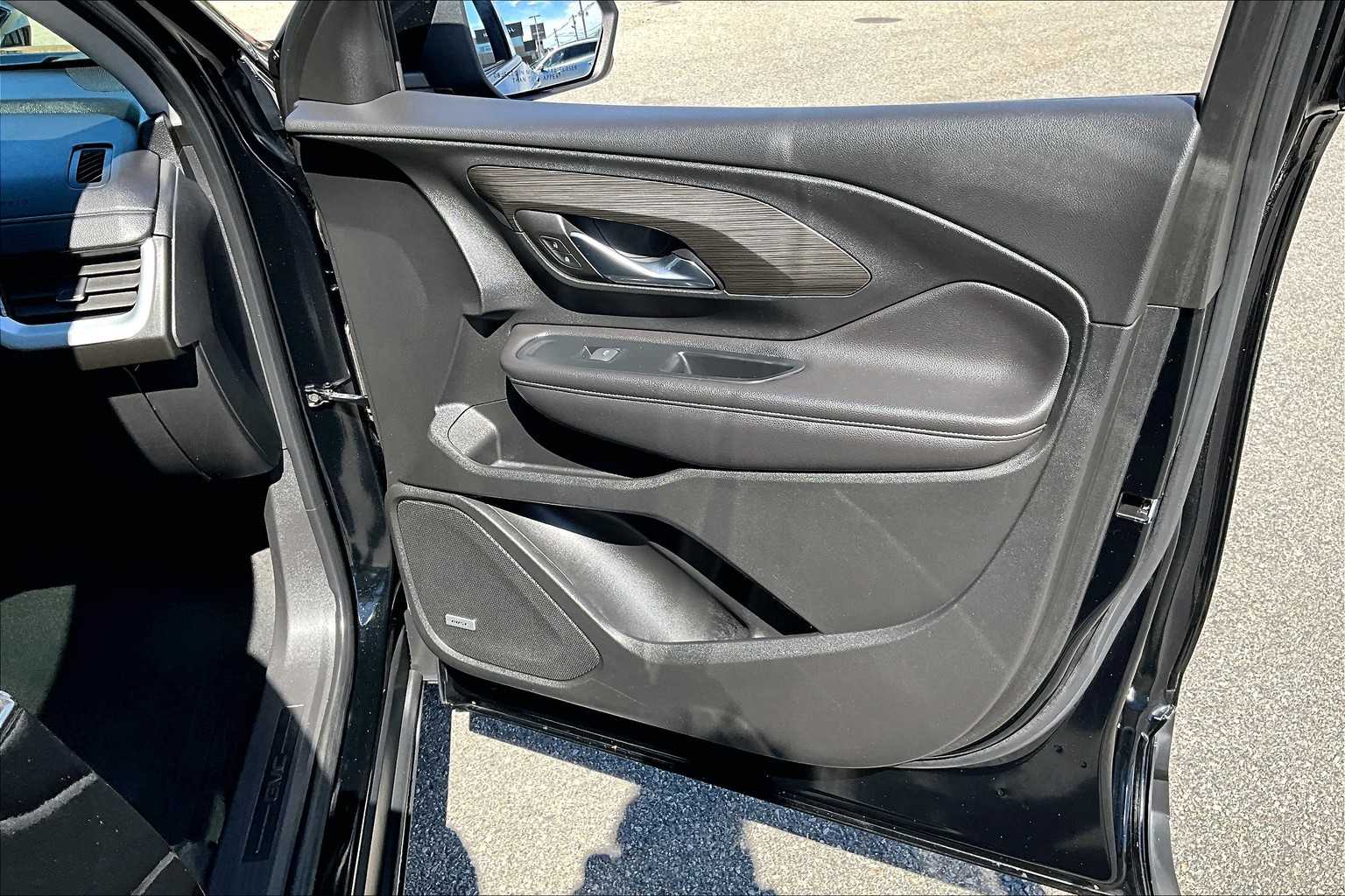 2022 GMC Terrain SLT - Photo 12