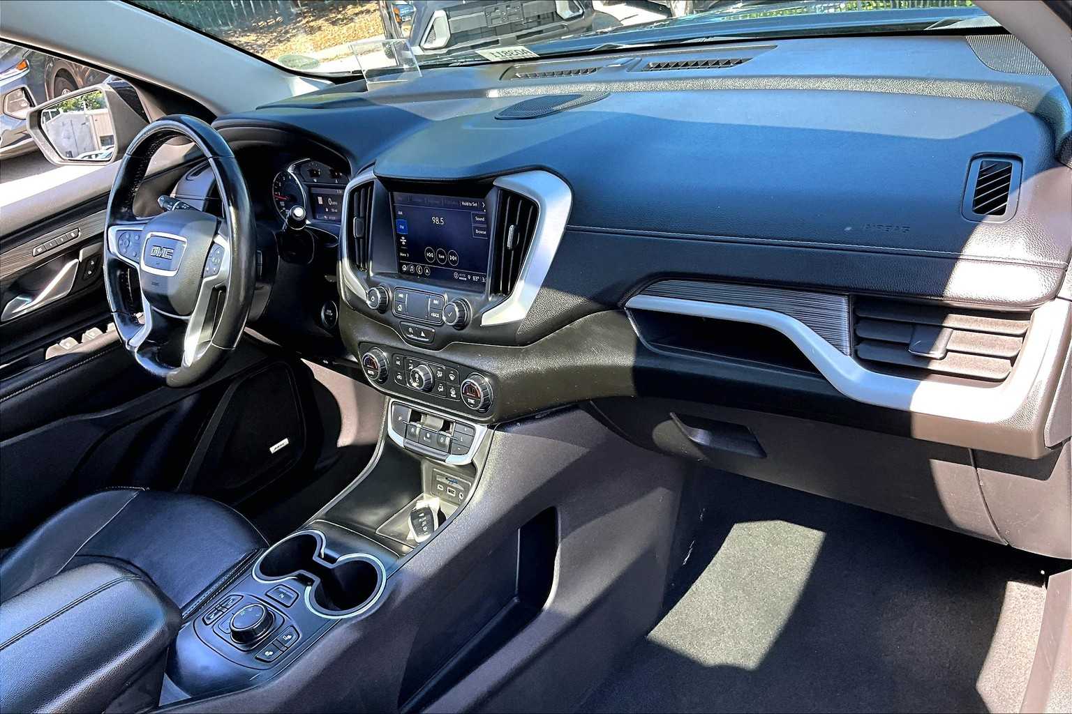 2022 GMC Terrain SLT - Photo 14