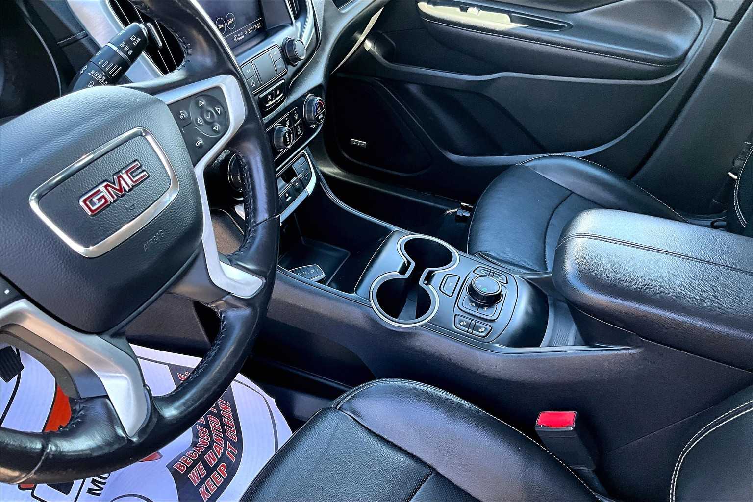 2022 GMC Terrain SLT - Photo 20